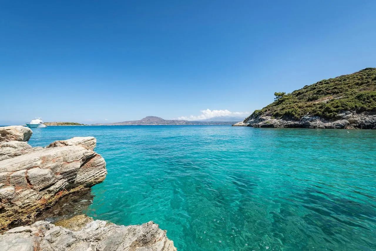 Villa Openness House By The Sea à Marathi  0*, Marathi (Crete)